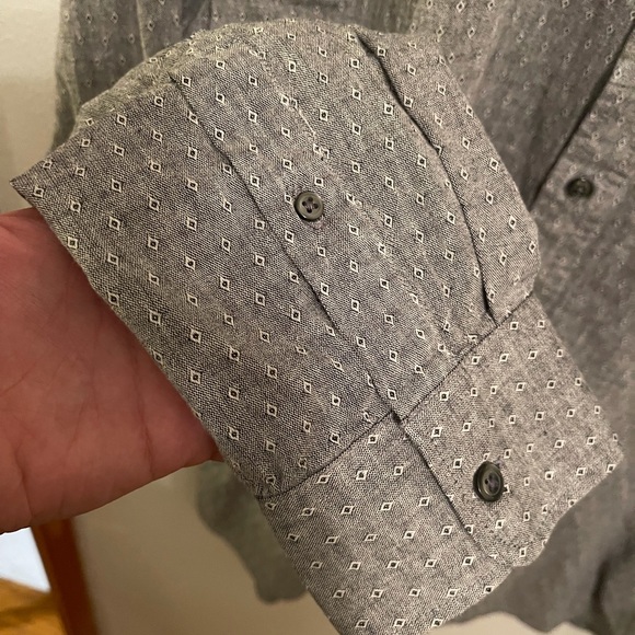 Old navy men’s slim fit gray long sleeve diamond pattern button down shirt sz XL - Picture 8 of 10